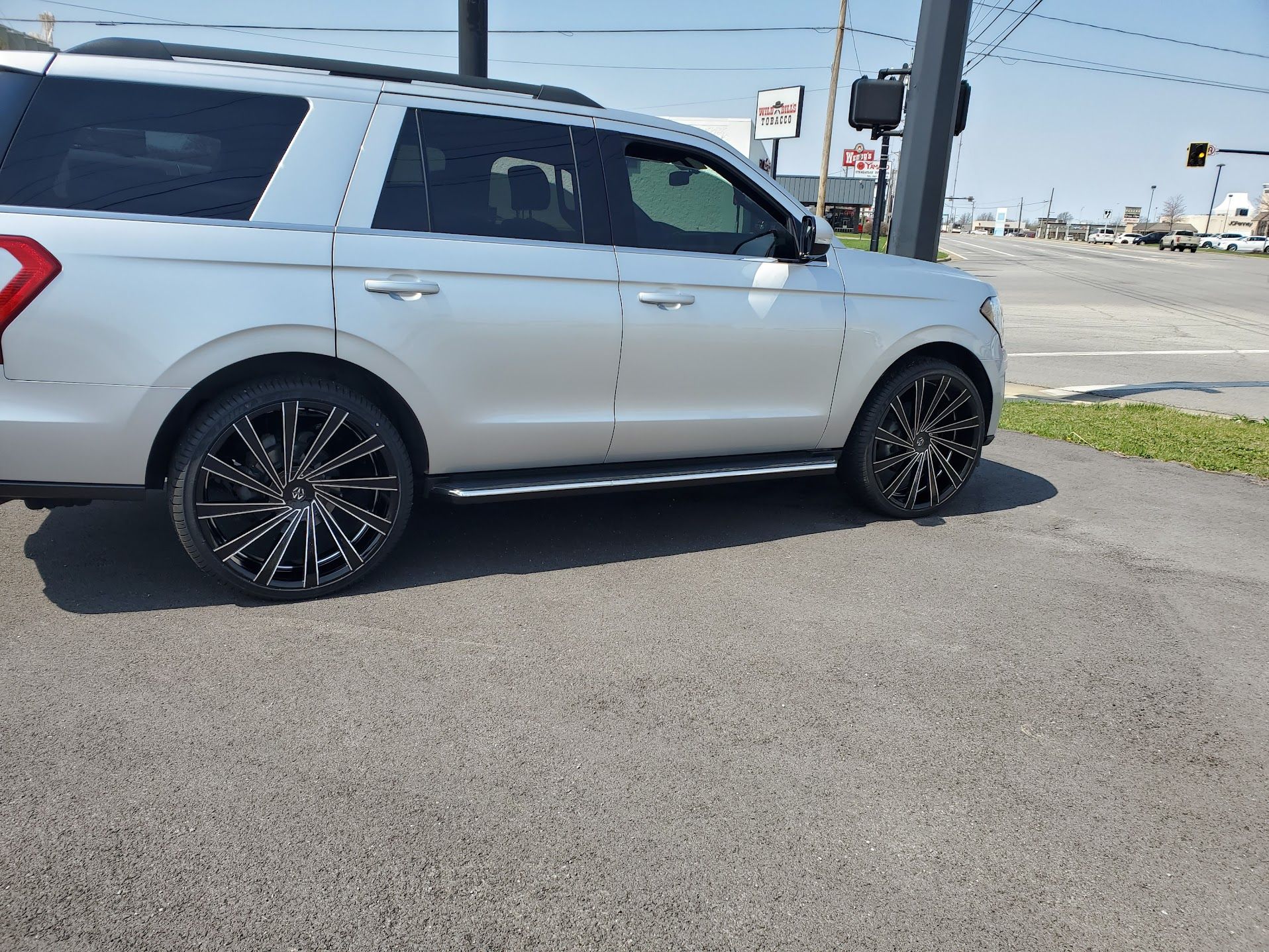 Ford Expedition Upgraded Rims